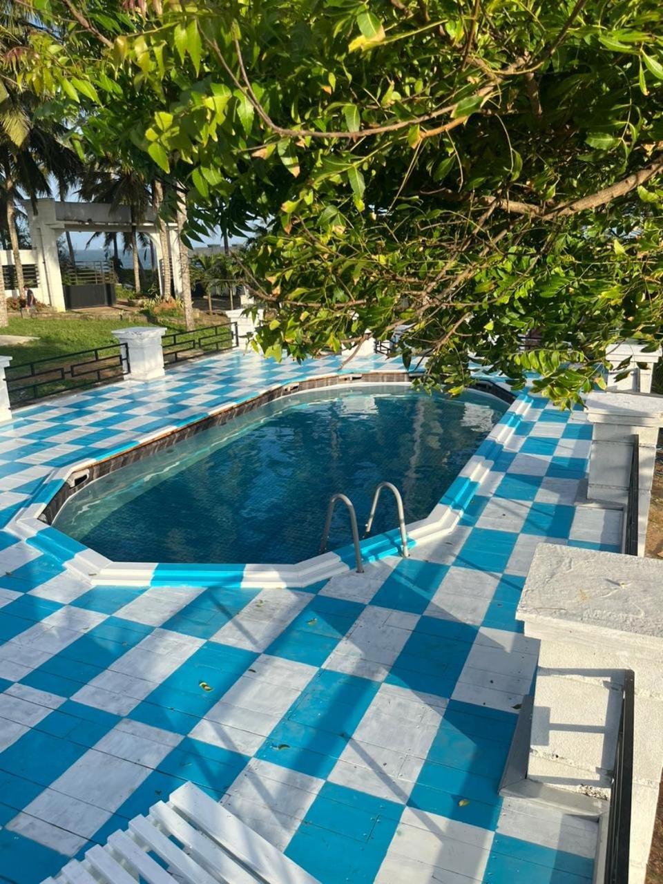Ceylonta Beach Resort And Spa Hambantota Exterior photo